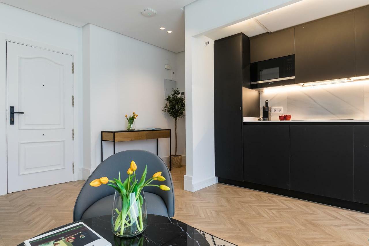 Feelathome Waldorf Suites Apartments Madrid Exteriér fotografie